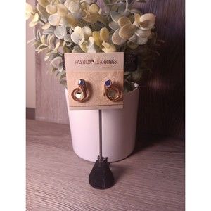 Blue Faux Gemstone Gold Tone Swirl Drop Pierced Earrings .5" Long